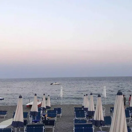 Il Bergamotto - Luxury With Pool, 5 Min From The Beach! Apartman Gioiosa Ionica