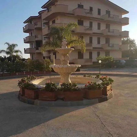 شقة Il Bergamotto - Luxury With Pool, 5 Min From The Beach!