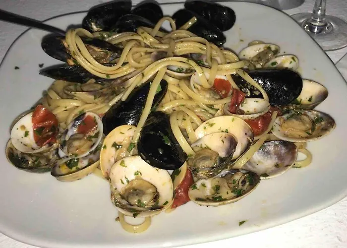 アパート Il Bergamotto - Luxury With Pool, 5 Min From The Beach! ジョイオーザ・イオーニカ