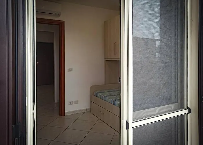 アパート Il Bergamotto - Luxury With Pool, 5 Min From The Beach! ジョイオーザ・イオーニカ