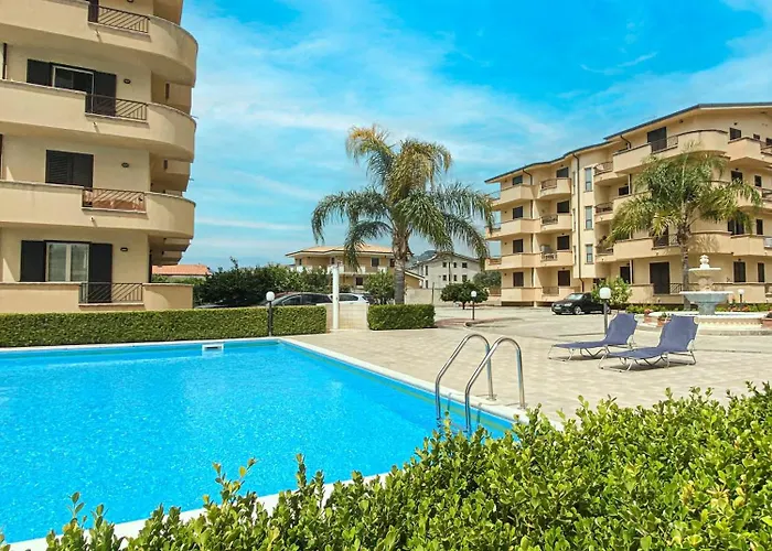 Apartamento Il Bergamotto - Luxury With Pool, 5 Min From The Beach!